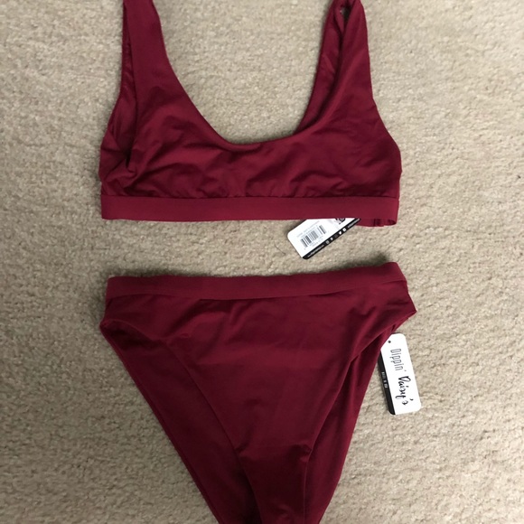 Red Bikini - Picture 3 of 3